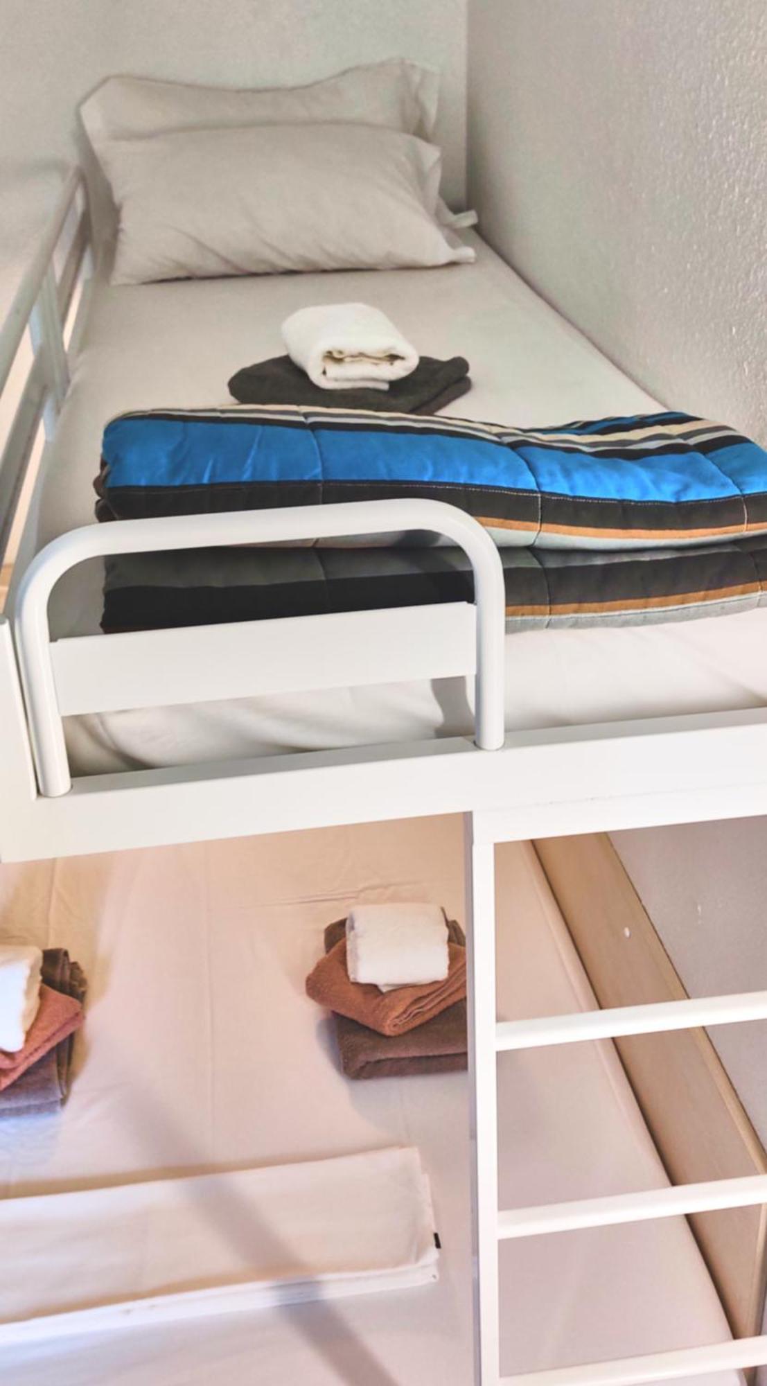 Hotel La Voile Bleue La Richardais Room photo